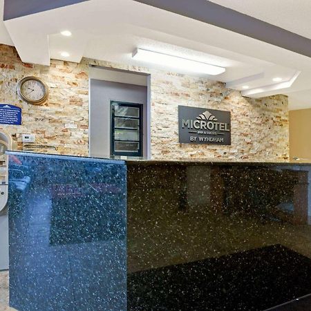 Microtel Inn & Suites By Wyndham Detroit Roseville Extérieur photo