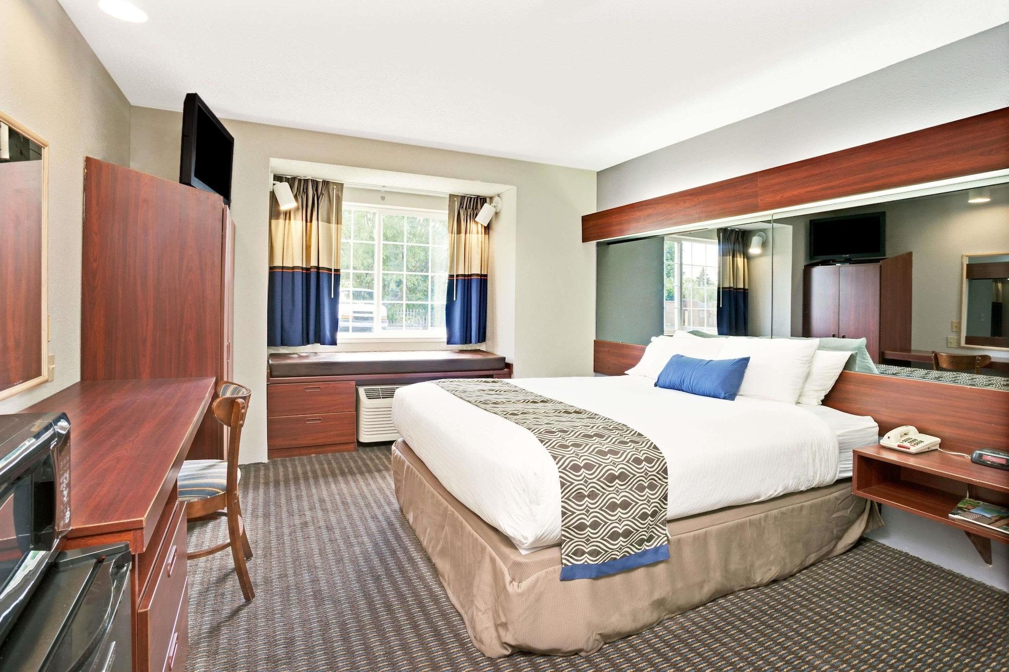 Microtel Inn & Suites By Wyndham Detroit Roseville Extérieur photo