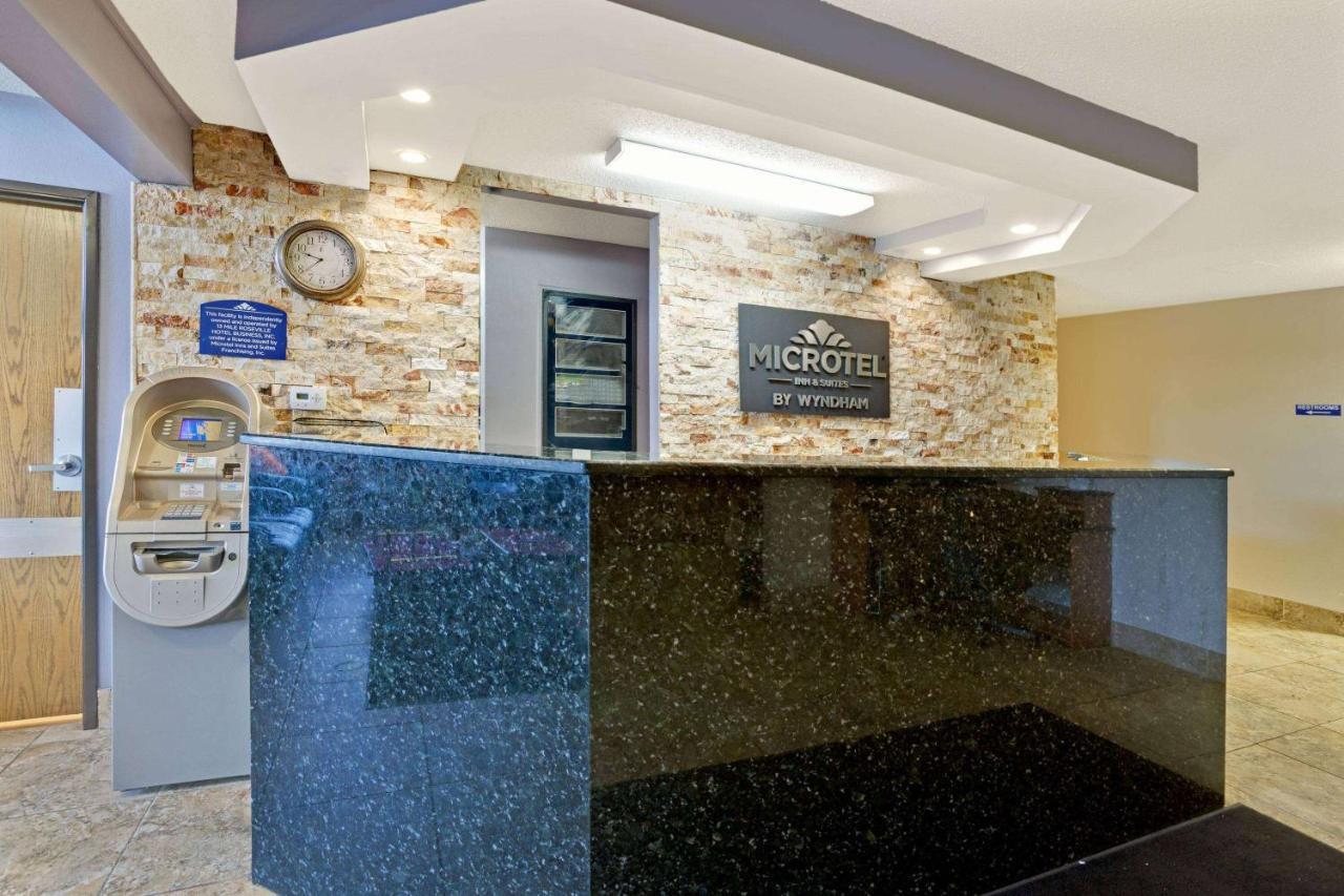 Microtel Inn & Suites By Wyndham Detroit Roseville Extérieur photo
